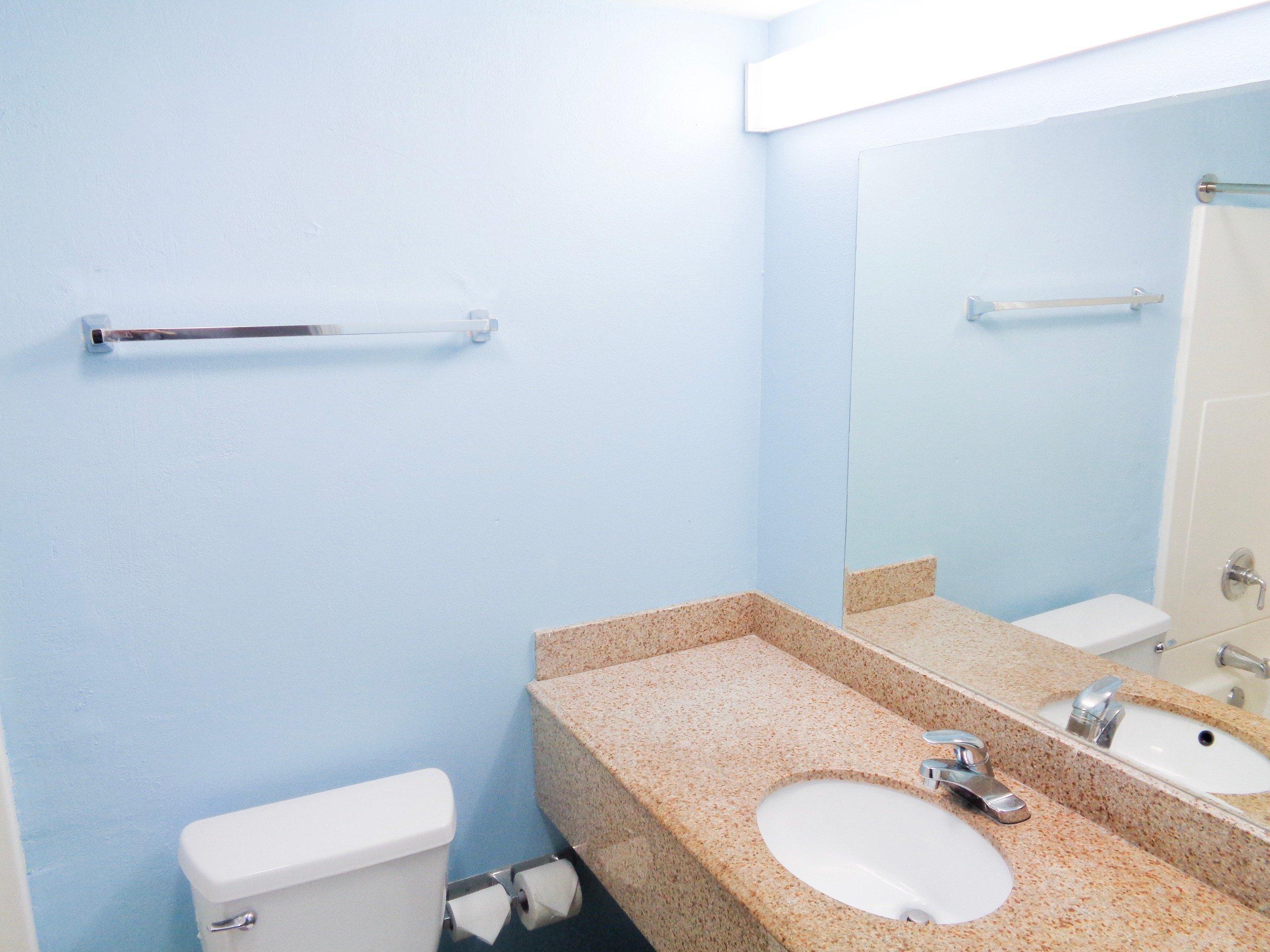Oyo Hotel מידלנד מראה חיצוני תמונה